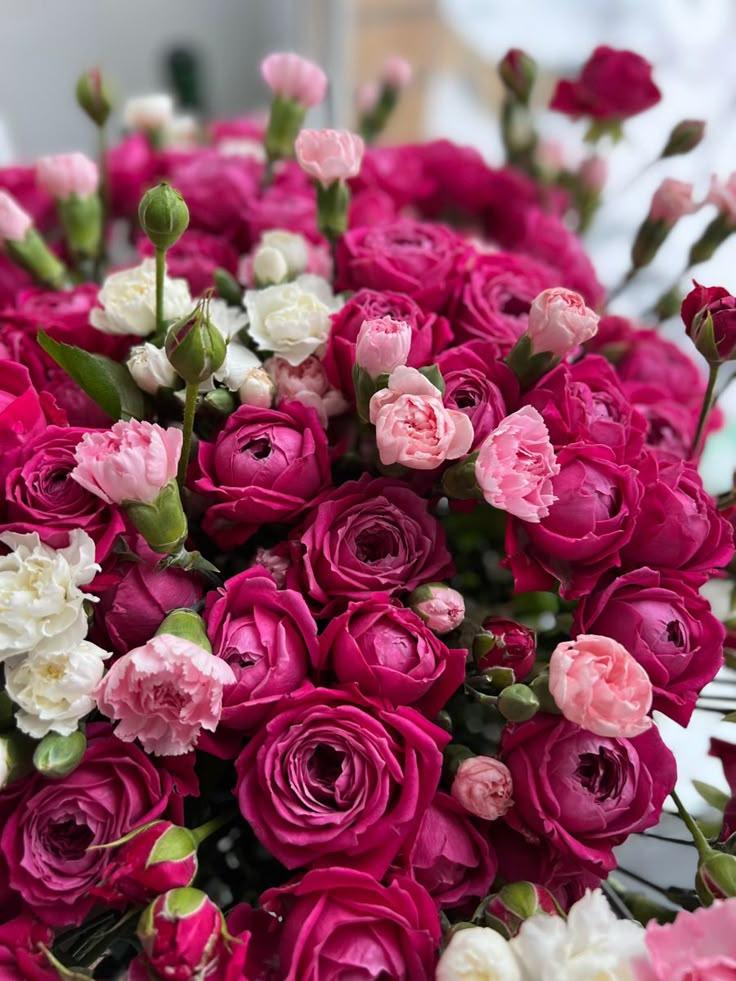 HarborPlateau workshop space where corporate flower arrangements are designed and prepared for business delivery